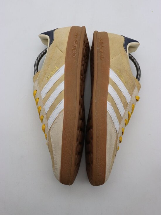 Adidas Gazelle Men\'s 10.5 Indoor Oat Brown White Casual Athletic Sneakers JI3523